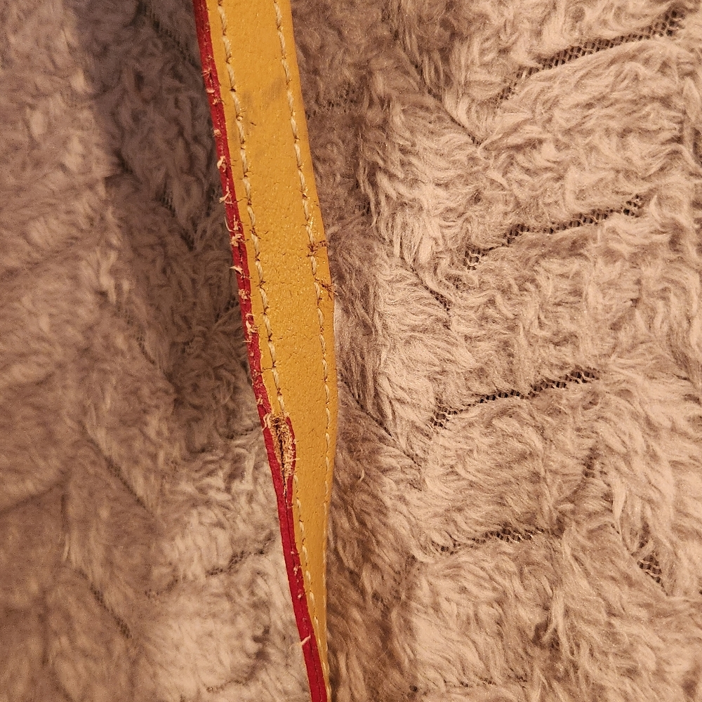 Red Crossbody - Picture 4 of 5